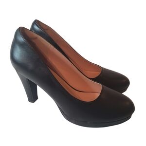 Elegant Black Women's Heels SIZE 7.5